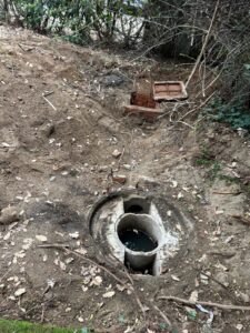 Accumulo di fanghi nella fossa biologica